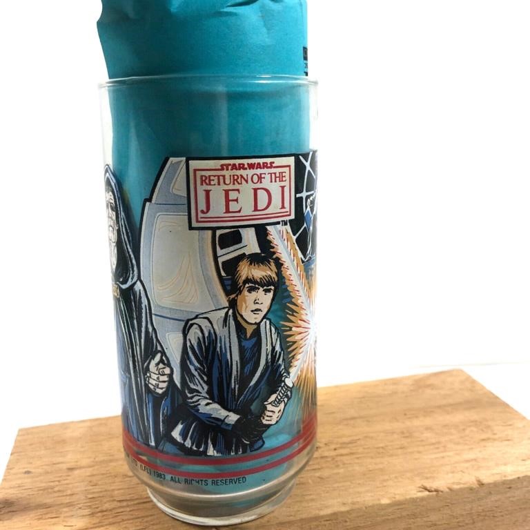 Vintage Star Wars ROTJ Burger King Glass Vader &