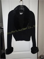 Donna Morgan Sweater  w/faux fur collar, size M