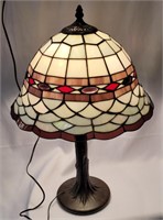 METAL LAMP BASE WITH REPRODUCTION TIFFANY SHADE