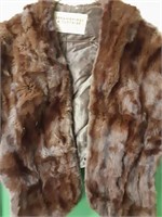 Vintage Fur Items to Include: