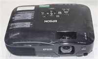 EPSON EX51 LCD PROJECTOR