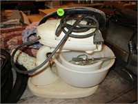 Vintage Mixwell Kitchen Mixer w/ Bowl