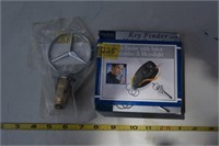 225: Mercedes Hood ornament, key finder