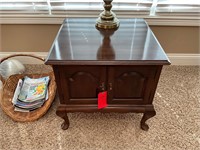 Ethan Allen Solid Wood Side/End Table/Cabinet