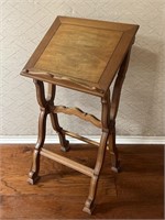 Vintage Wooden Maple Book / Bible Stand