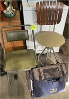 folding chair bar stool & stadium seat with blankt