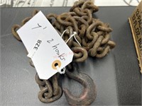 7ft chain w/ 2 hooks