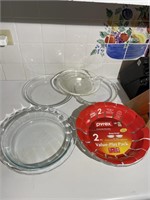 Assorted Glass Pie Plates