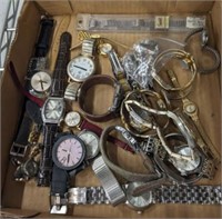 TRAY OF ASSORTED WATCHES