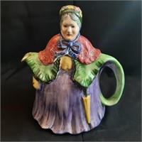Vintage Little Old Lady Tea Pot