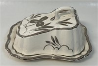 NICE VINTAGE ENGLISH BUTTER DISH