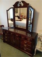 Kincaid Dresser with Vanity