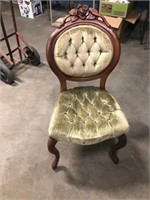 Antique green chair