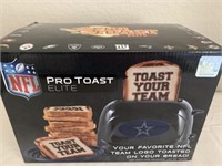 COWBOYS TOASTER IN BOX  WORKING