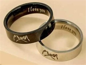 I love you. Ring set size 8 and 9