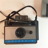 polaroid Land camera