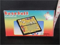 VINTAGE MAGNETIC BASEBALL GAME IN ORIGINAL BOX