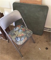 Folding table and 4 chairs