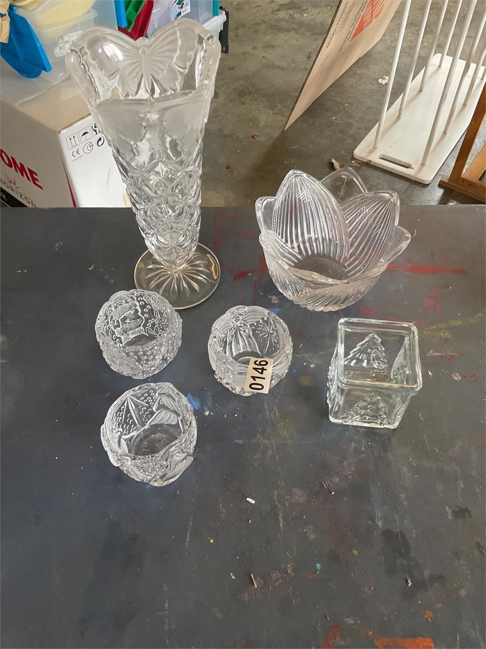 6 pieces crystal- vase included