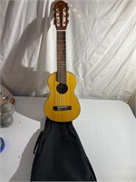 Yamaha Guitalele