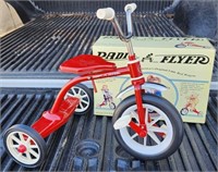 Radio Flyer Model 553 Tricycle