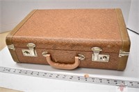 Small vintage Suitcase