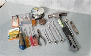 Lot of miscellaneous items-16oz RIP Hammer