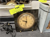 VTG GENERAL ELECTRIC CLOCK