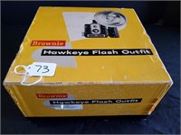 Vintage Brownie Hawkeye Flash Outfit In Box