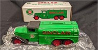 Sinclair Oil 1930 Diamond T Tanker Truck