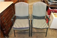 Pair of Folding Lawn Chairs