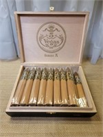 Five Vegas Classic Series  A Cigars, Lot Contains