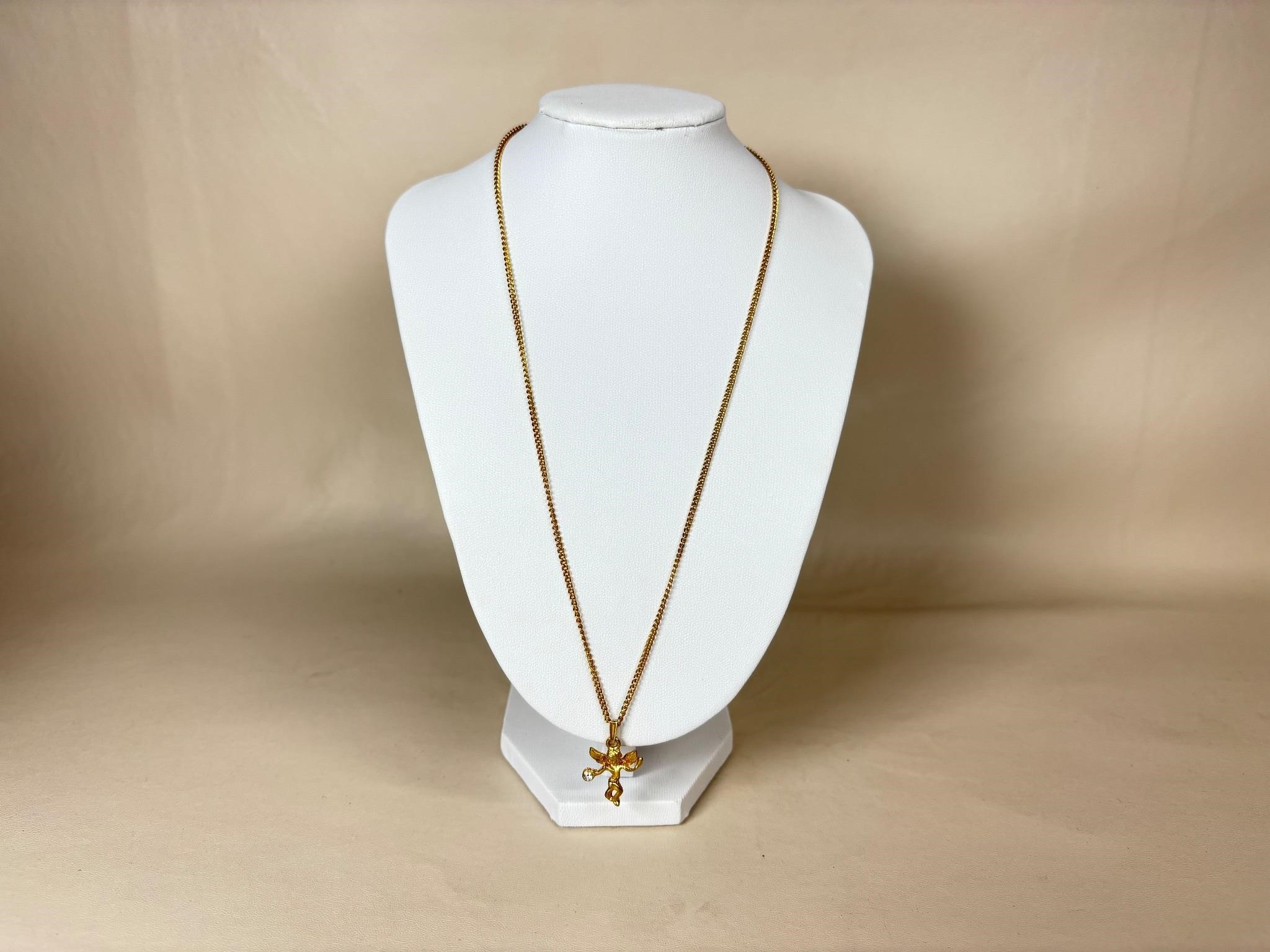 18" Angle Pendant & Chain