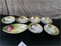 Set Of 6 Berry Bowls & A Relish Dish