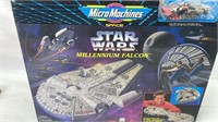 Star Wars Micro Machines Millenium Falcon Playset