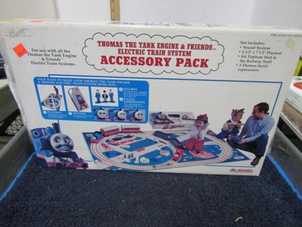 THOMAS THE TANK ENGINE TRAIN ACCESSORY PACK