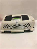 RUFFMAXX PLASTIC KENNEL