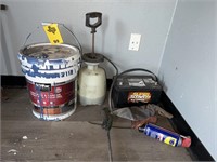Concrete Epoxy, Sprayer, Battery