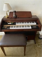 Wurlitzer Omni 1000 Electric Organ