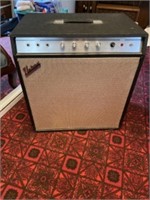Vintage Univox amp