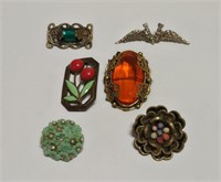 Pins/Brooches