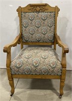 (AN) Wood Frame Floral Print Chair With