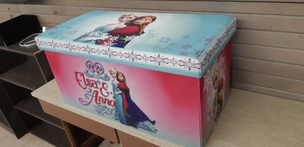 Frozen Toy Box and Contenrs - Dolls, Doll shoes &