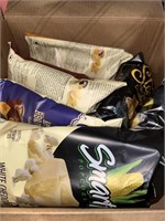 6Pcs Assorted Frito-Lay Chips (BB:MAR2024)