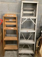 Step Ladders Lot of 2