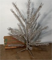 (O) Splendor  Stainless Aluminum Christmas  tree