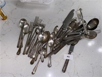 MISC SILVER PLATE CUTLERY