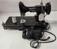 Model 221 Feather Light Sewing Machine In Case