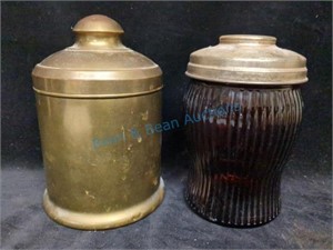 Tobacco containers