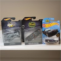 Hot Wheels Batman Batmobile - 3 versions